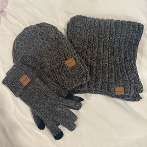 Scarf, gloves and hat set (brand new!)